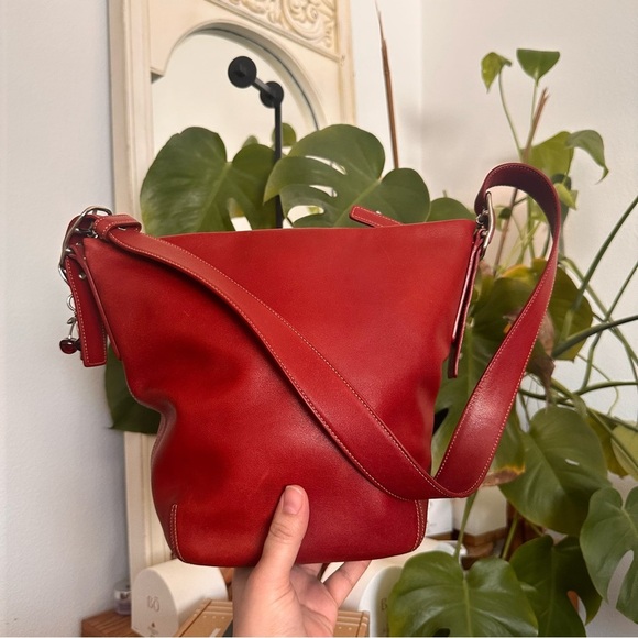 Vintage Y2K coach legacy in red (cherry charm not included) - Picture 3 of 9